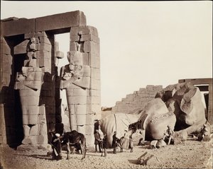 Het Rameseum van El-Kurneh, Thebe door Francis Frith