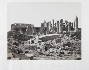 De Tempel van El-Karnak, vanuit het Zuidoosten door Francis Frith