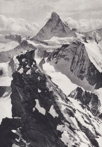 Pennine Alpen: Een Gendarme op de Zinal Rothhorn