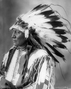 Opperhoofd Hollow Horn Bear, Sioux, 1898 door Frank Albert Rinehart