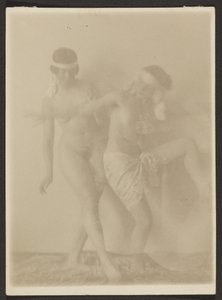 [Twee naakte danseressen]