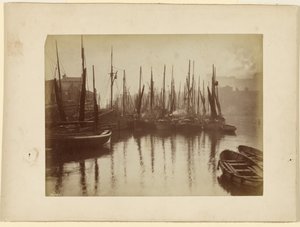 [Whitby haven]. door Frank Meadow Sutcliffe