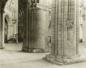 Ely Kathedraal: Octagon naar koor vanuit het noordelijke schip door Frederick Henry Evans