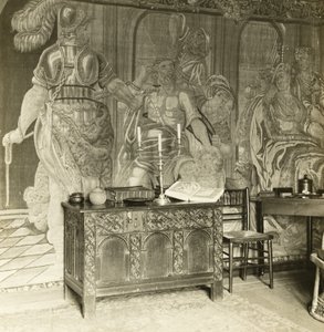 Kelmscott Manor: Details wandtapijt door Frederick H. Evans