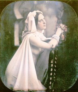 Een vrouw knielend op een stoel biddend, 1850