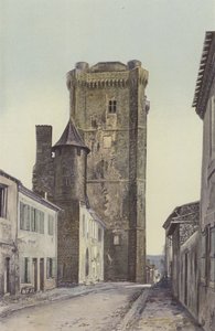 Bassoues, Donjon door French Photographer