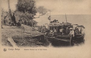 Belgisch Congo, Stoomboot Hainaut op de hoge rivier door French Photographer