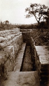 Eerste Wereldoorlog (1914-1918): uitzicht op een loopgraafmodel 