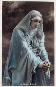 La Belle Otero (1868-1965) een Spaanse actrice, danseres en courtisane. door French Photographer