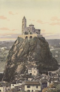 Le Puy, Kerk Saint-Michel, op de top van de rots van Aiguilhe