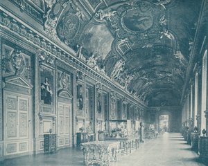 Parijs: Galerie van Apollo, Louvre Museum, noordwaarts door French Photographer