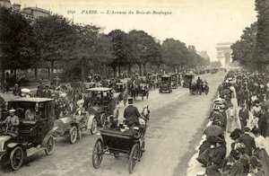 Parijs, de Avenue Du Bois De Boulogne