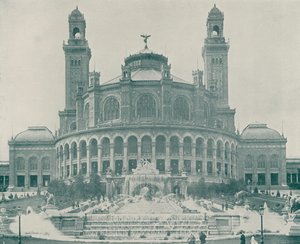 Parijs: Hoofdgebouw van het Trocadéro