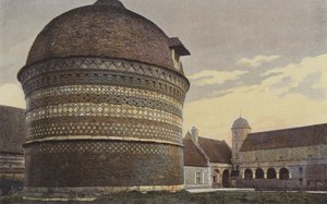 Varengeville, Landhuis van de reder Ango, binnenplaats en duiventil door French Photographer