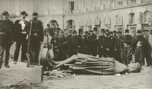 Vendome Zuil, na de afbraak op 16 mei 1871 door French Photographer