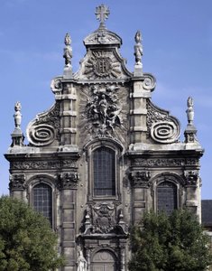 Barokke architectuur: Gevel van de Jezuïetenkerk (huidig museum voor Heilige Kunst) (1692). Cambrai, Noord (59) door French School