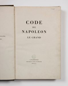 Code Napoleon de Grote, open op de titelpagina, gepubliceerd Florence, Molini, Landi et Cie, 1809