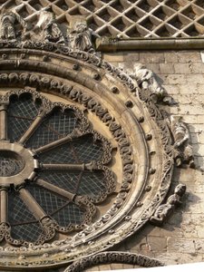Afbeelding van het Rad van Fortuin aan de noordgevel door French School