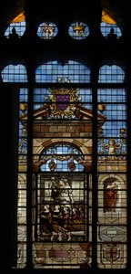 Met het noordelijke raam in de kapel in het Kasteel van Chantilly