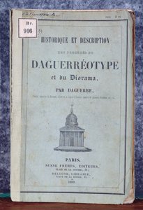 Historique et Description des Procedes de Daguerreotype et du Diorama, handleiding bij de camera op de markt gebracht door Daguerre en Giroux in 1839 door French School