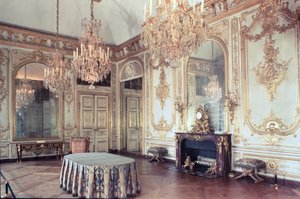 Interieur van de Salle du Conseil (Raadzaal) 1701-55 door French School