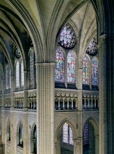 Interieur van de kruising van het transept, ingewijd 1216 door French School