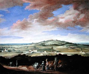 Landschap met een stad op een heuvel door French School
