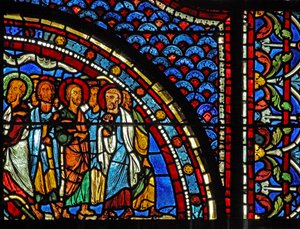 Het Maria Magdalena-raam: Maria vertelt de discipelen over de Opstanding