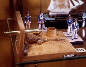 Militair model: soldaten en een kanon van de Franse marine miniaturen door French School