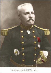 Portret van de Franse generaal Noel Edouard de Curieres de Castelnau (1851-1944). 20e eeuwse ansichtkaart.