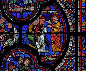 Het Sint-Jans-raam: hij repareert gebroken edelstenen