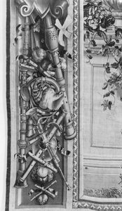 De Seizoenen wandtapijt, rand, muziekinstrumenten, c.1670, Gobelins Fabriek (detail)