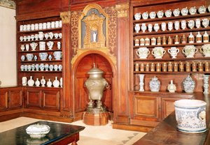 De apotheek van het Saint-Jean Ziekenhuis, 17e-18e eeuw