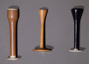 Drie stethoscopen, uit de tijd van Rene Theophile Hyacinthe Laennec (1781-1826) (hout)