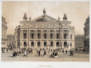 Uitzicht op de gevel van de Opera Garnier in Parijs met uitzicht op de Boulevard des Capucines