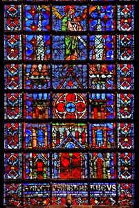 Raam w107 met de kathedraal van Therouanne