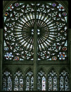 Raam w219 met de Evangelisten en grisaille (roosvenster - intern)