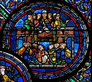 Raam w23 met St. Thomas Becket die preekt door French School