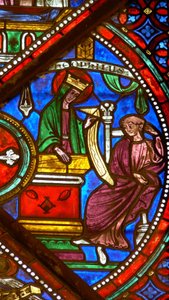Raam w6 met een scène uit het verhaal van Theophilus: de Maagd retourneert het pact