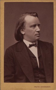 Portret van de componist Johannes Brahms 1833-1897, ca. 1875