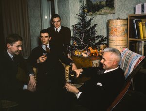 Familie en huis in Dresden, Duitsland van Dr. Fritz Gustav Wentzel en zijn vrouw Verna door Fritz Wentzel