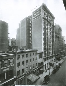 Hotel Algonquin, West 44th Street, New York City door G.P. Hall und Sohn