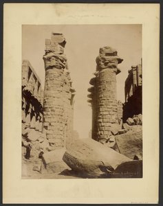 Karnak door G. Lekegian