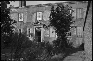 Clarence Hotel, Lead Yard, Darlington door George Bernard Wood