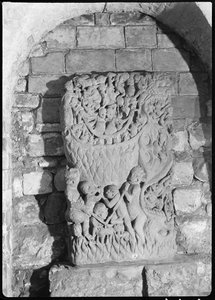 York Minster, Minster Yard, York, 1942 door George Bernard Wood