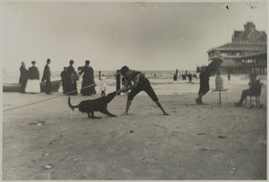 Jongen en hond, Iron Pier, Coney Island, Brooklyn