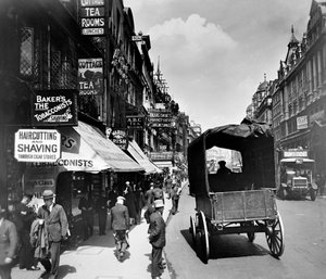 The Strand kijkend naar het oosten, Westminster, Londen, ca. 1910s door George Davison Reid