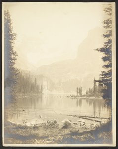 [Meer in Yosemite]. door George Fiske