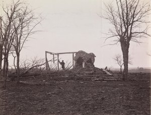 Ruïnes van het huis van mevrouw Henry, slagveld van Bull Run, maart 1862 door George N. Barnard