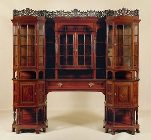 Vitrinekast, gemaakt voor Morris & Co.